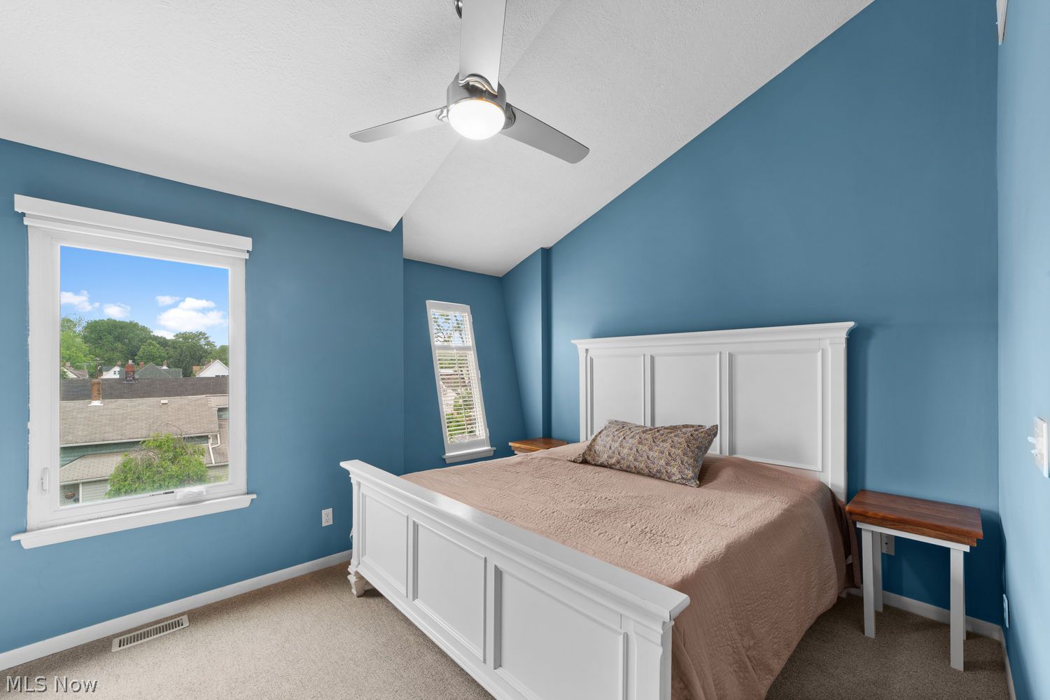 2575 W 9th Street Cleveland OH 44113