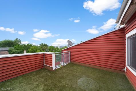 2575 W 9th Street Cleveland OH 44113