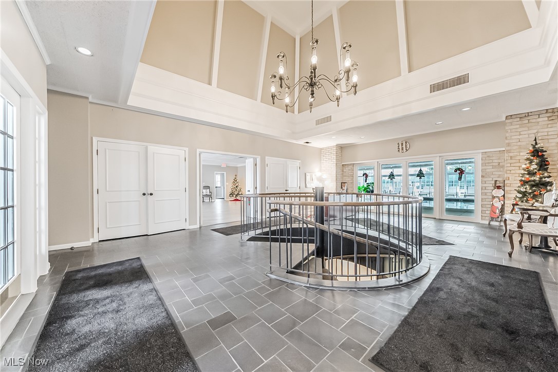 2021 King James Parkway Westlake OH 44145