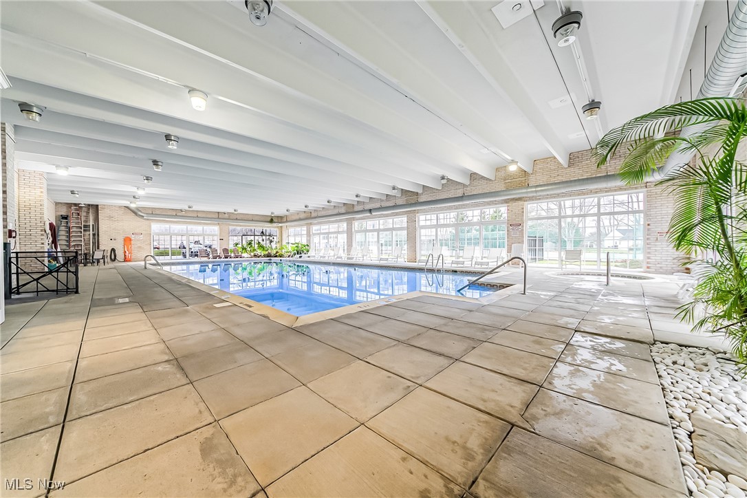 2021 King James Parkway Westlake OH 44145