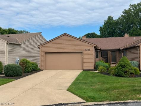 4505 Oakhill Boulevard Lorain OH 44053