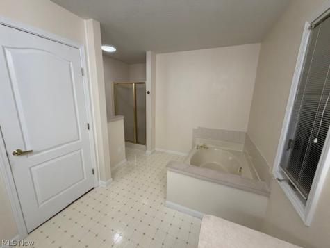 4505 Oakhill Boulevard Lorain OH 44053
