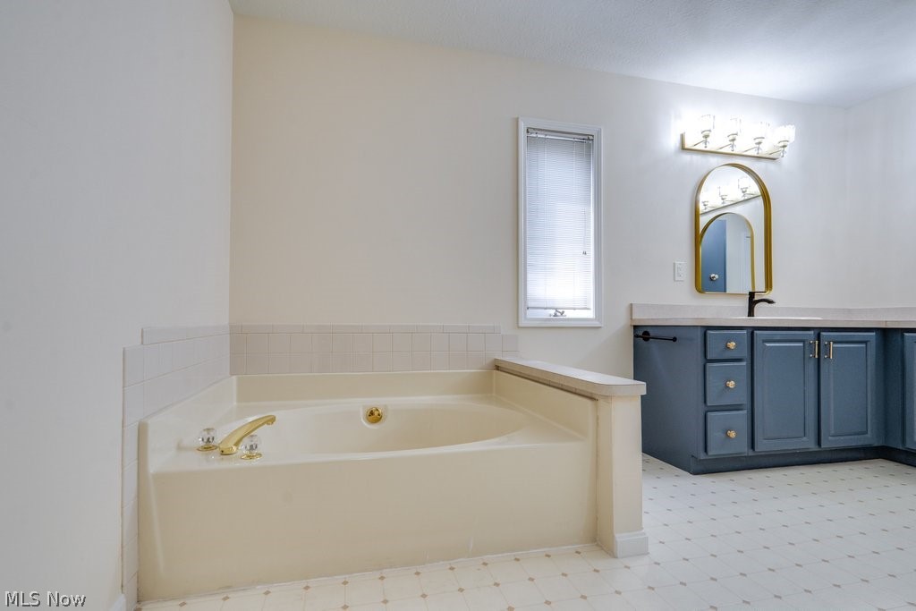 4505 Oakhill Boulevard Lorain OH 44053