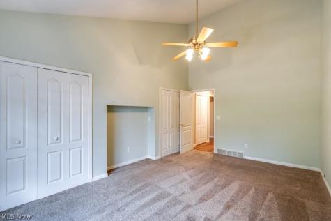 4505 Oakhill Boulevard Lorain OH 44053