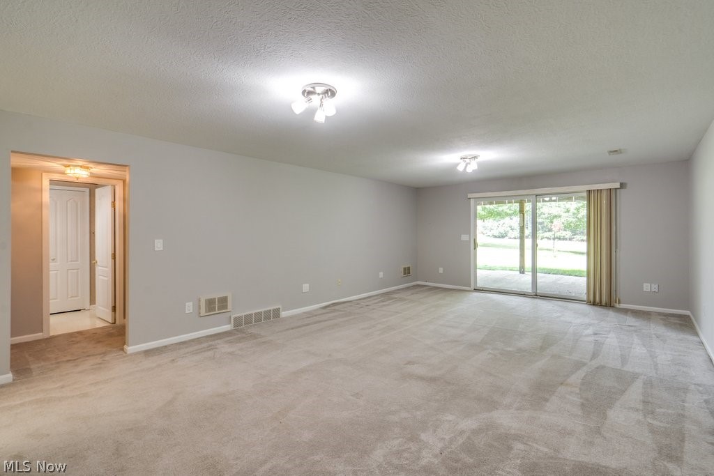 4505 Oakhill Boulevard Lorain OH 44053