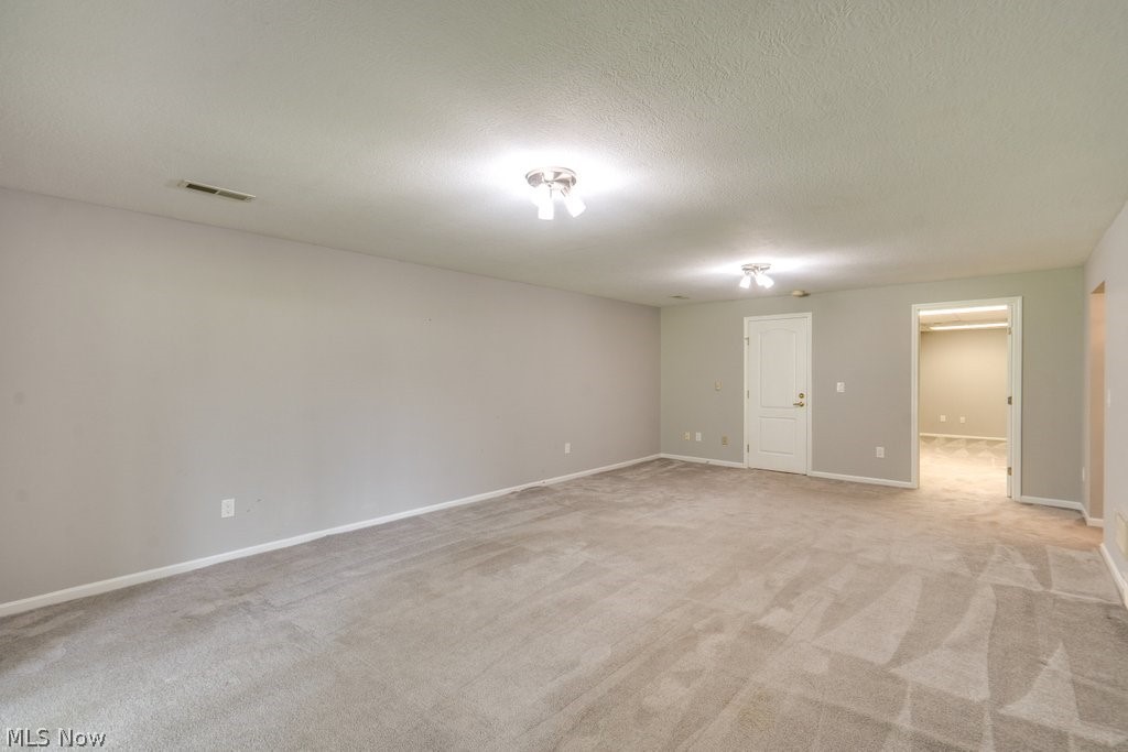 4505 Oakhill Boulevard Lorain OH 44053