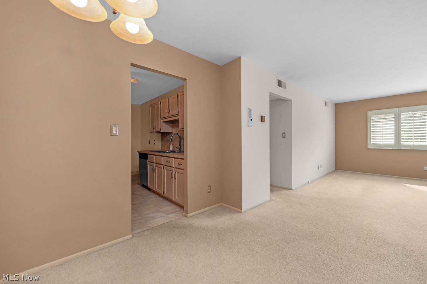 20333 Detroit Road Rocky River OH 44116