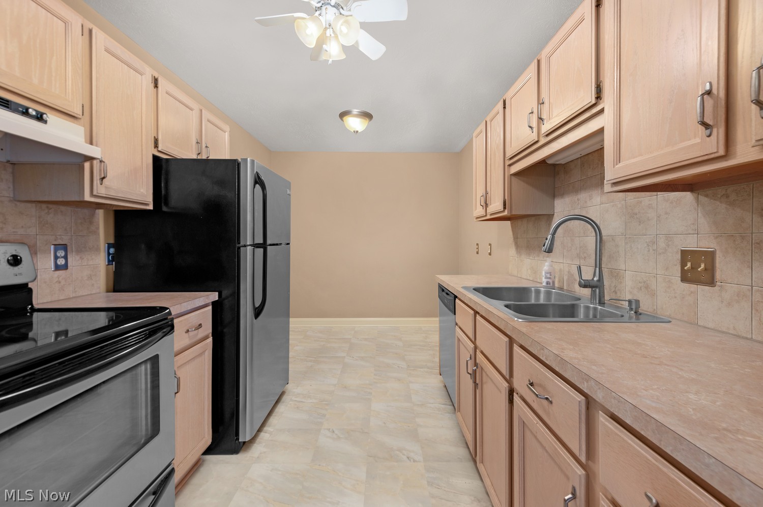 20333 Detroit Road Rocky River OH 44116