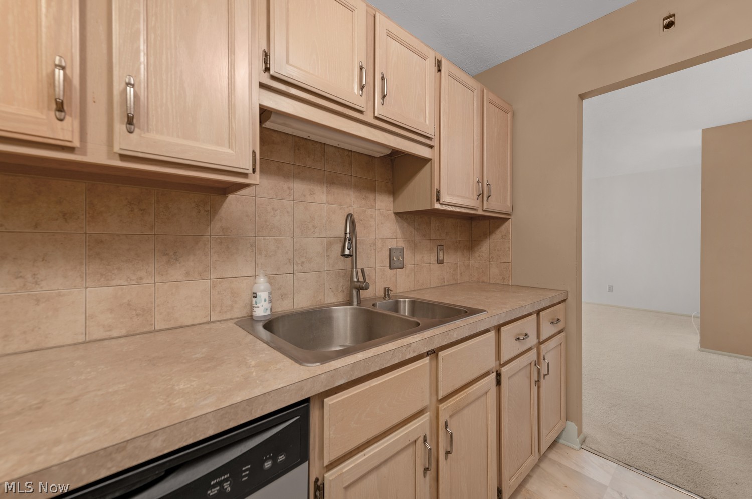 20333 Detroit Road Rocky River OH 44116