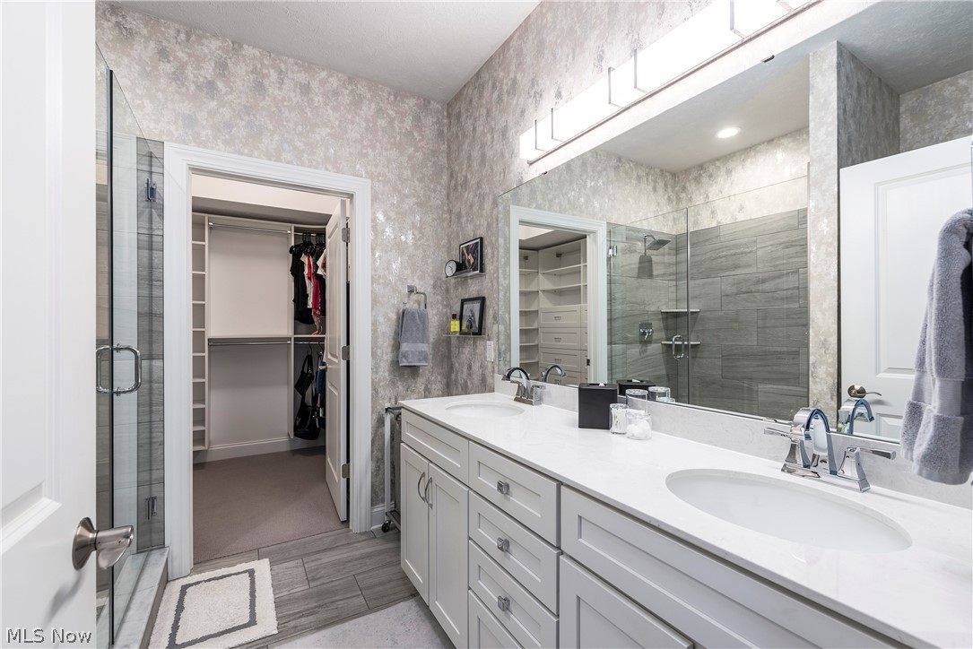 32040 Tuscan Lane Avon Lake OH 44012