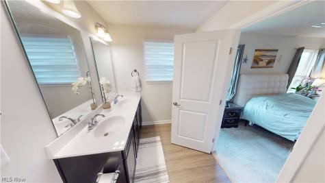 1528 Spruce Hill Drive Stow OH 44224