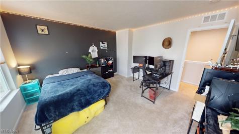 1528 Spruce Hill Drive Stow OH 44224