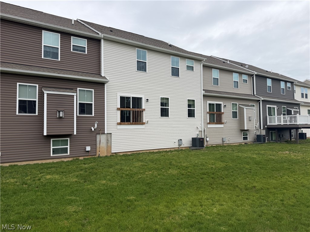 1528 Spruce Hill Drive Stow OH 44224