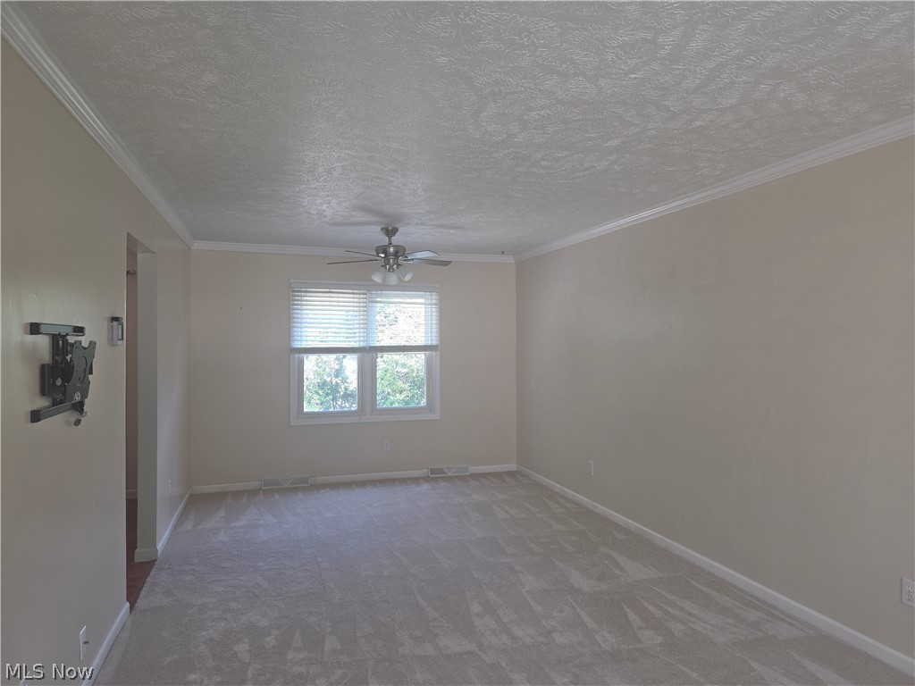 6783 Kirkwood Drive Mentor OH 44060