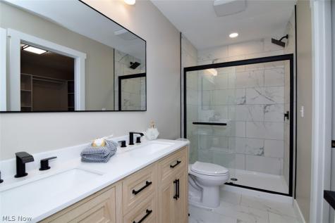 680-26 Fairington Drive Aurora OH 44202