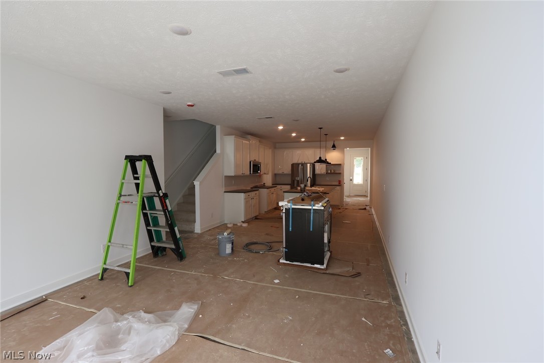 5112 Shepherds Glen Willoughby OH 44094