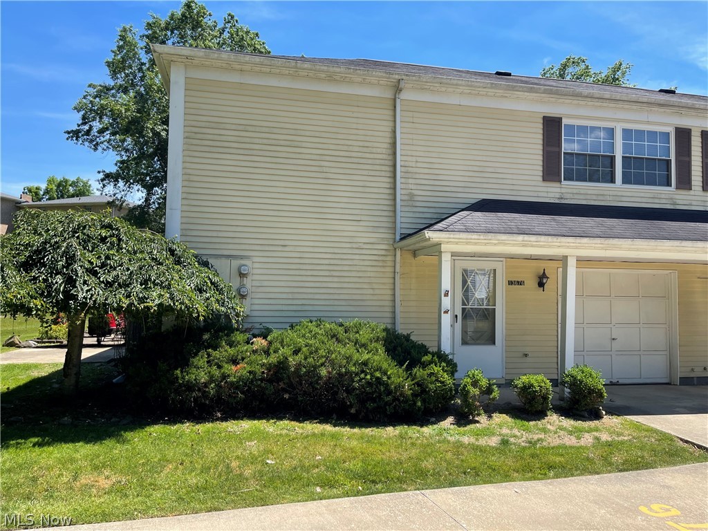 13676 Oakbrook Drive North Royalton OH 44133