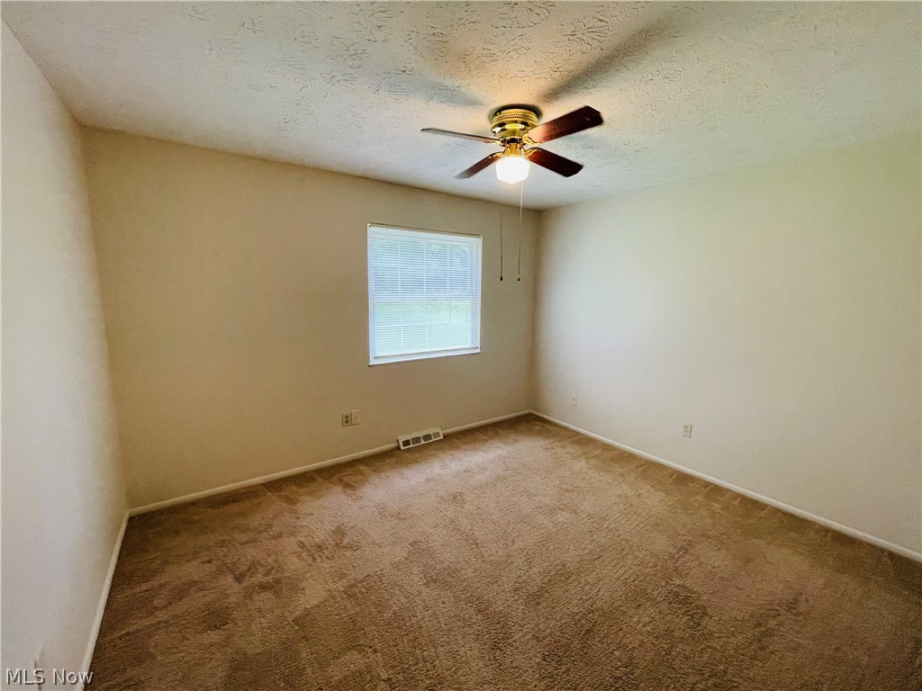 13676 Oakbrook Drive North Royalton OH 44133