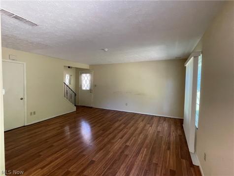 13676 Oakbrook Drive North Royalton OH 44133