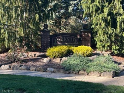 1244 Village Parkway Tallmadge OH 44278