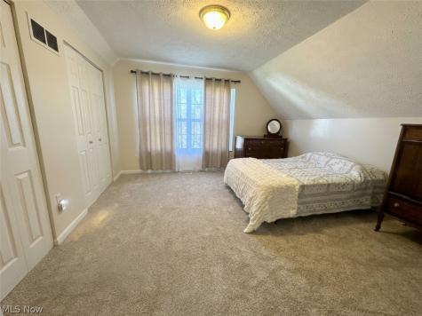 1244 Village Parkway Tallmadge OH 44278