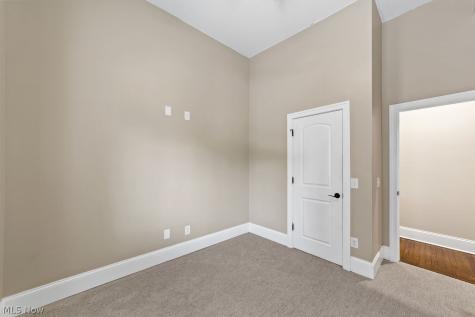 12966 Clifton Boulevard Lakewood OH 44107