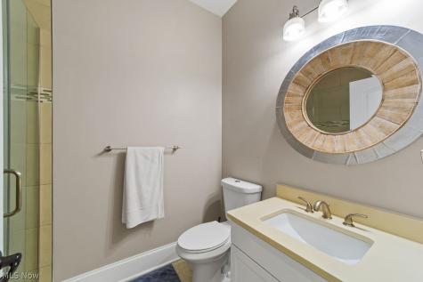 12966 Clifton Boulevard Lakewood OH 44107