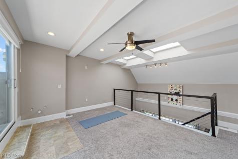 12966 Clifton Boulevard Lakewood OH 44107