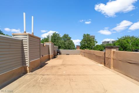 12966 Clifton Boulevard Lakewood OH 44107