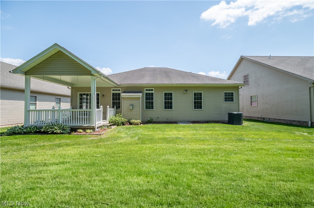 30 Barnstone Lane Canfield OH 44406