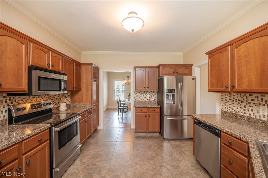 30 Barnstone Lane Canfield OH 44406