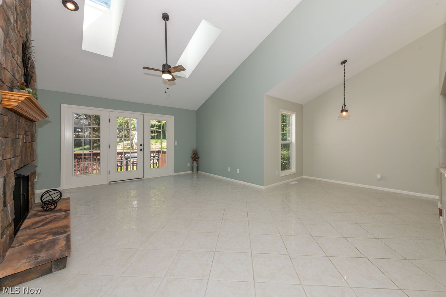 491 Oaklawn Court Aurora OH 44202