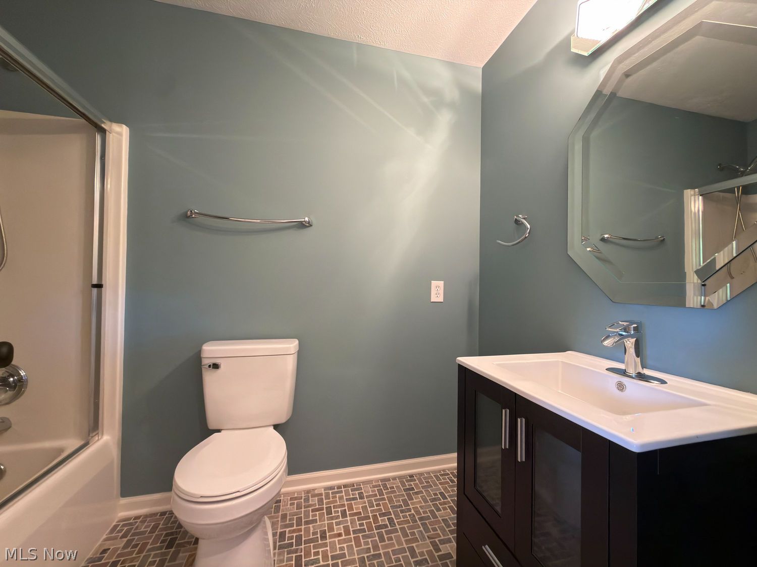 491 Oaklawn Court Aurora OH 44202