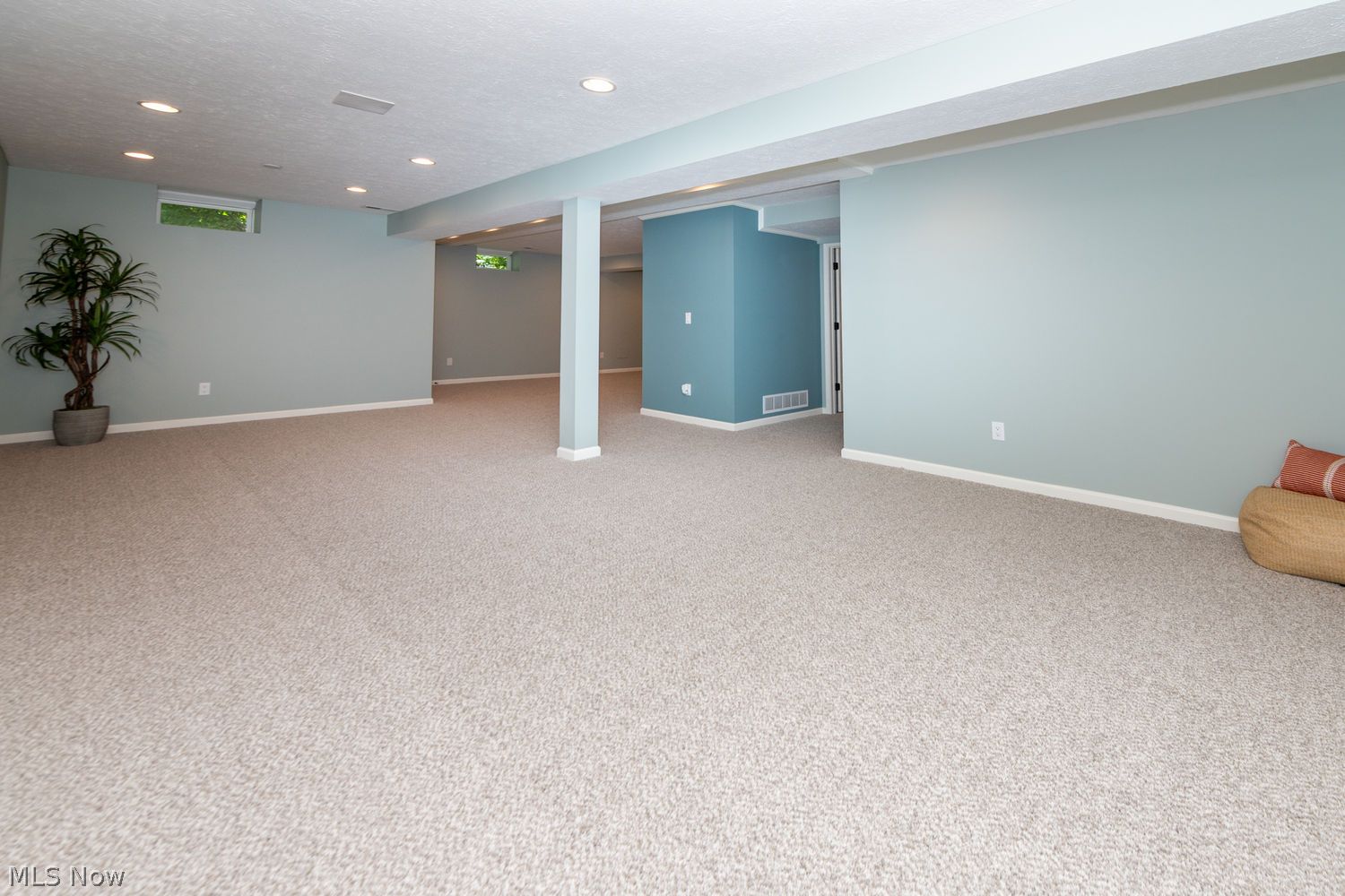 491 Oaklawn Court Aurora OH 44202