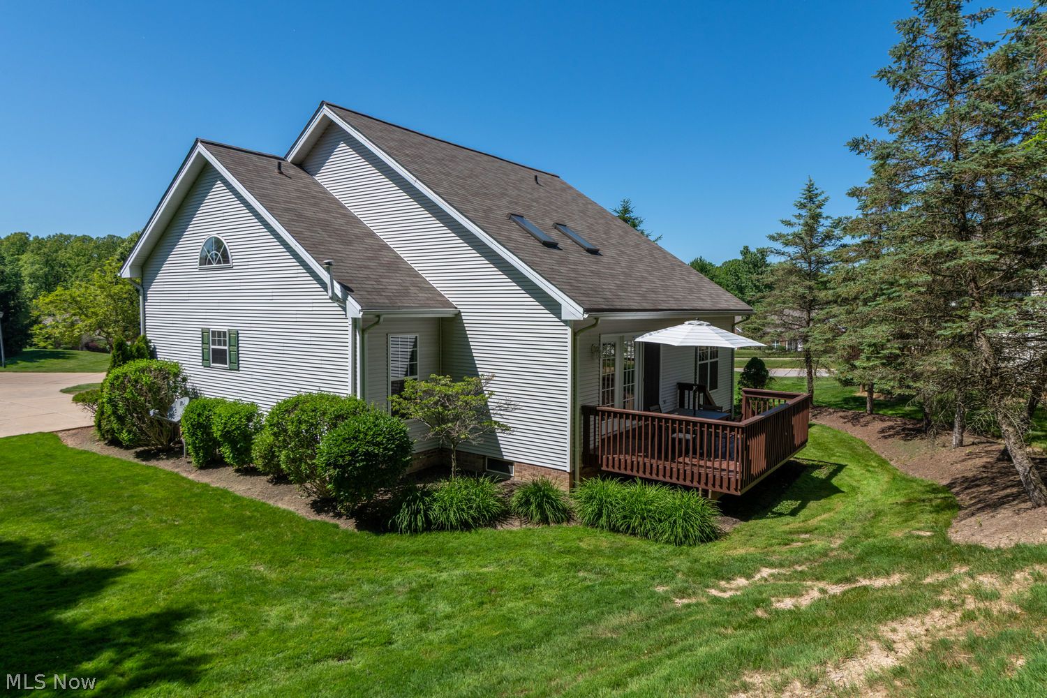 491 Oaklawn Court Aurora OH 44202