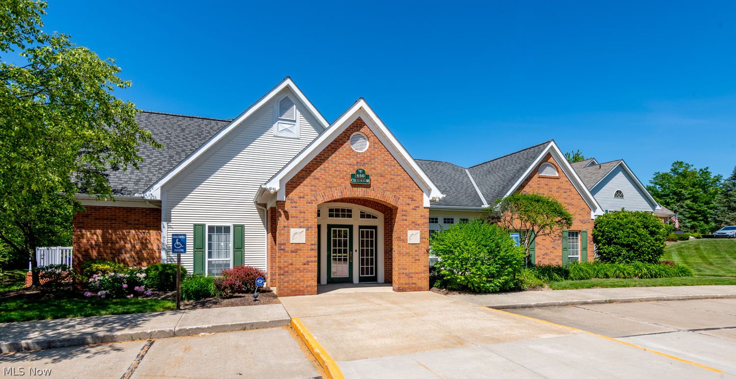 491 Oaklawn Court Aurora OH 44202