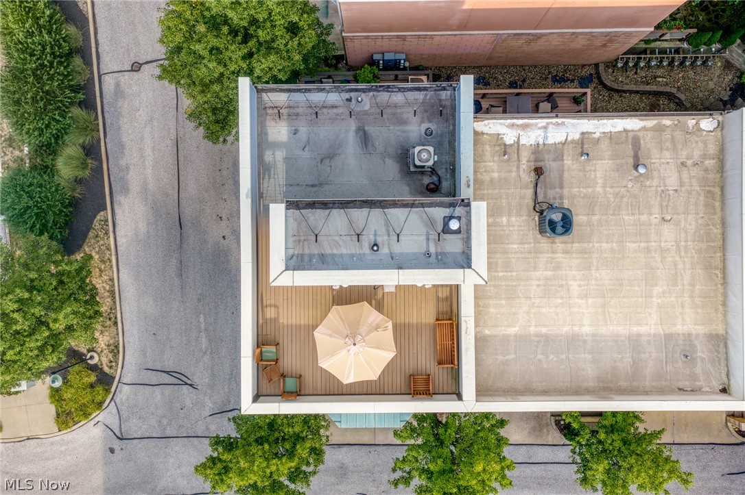 2011 Villa Carabelli Drive Cleveland OH 44106