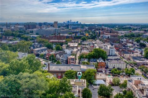 2011 Villa Carabelli Drive Cleveland OH 44106