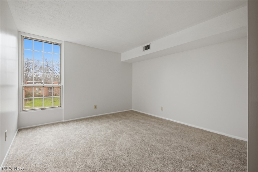 4187 Columbia Road North Olmsted OH 44070