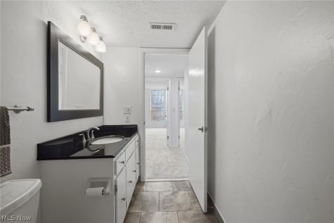 4187 Columbia Road North Olmsted OH 44070