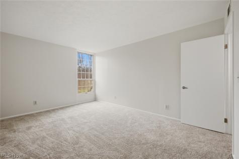 4187 Columbia Road North Olmsted OH 44070