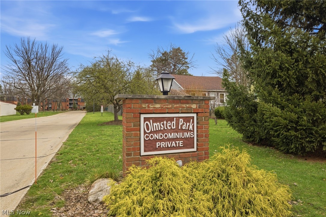 4187 Columbia Road North Olmsted OH 44070