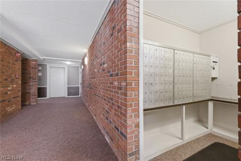 4187 Columbia Road North Olmsted OH 44070