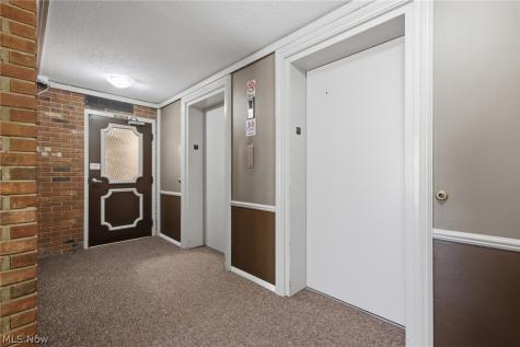 4187 Columbia Road North Olmsted OH 44070