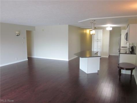 22555 Center Ridge Road Rocky River OH 44116