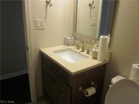 22555 Center Ridge Road Rocky River OH 44116
