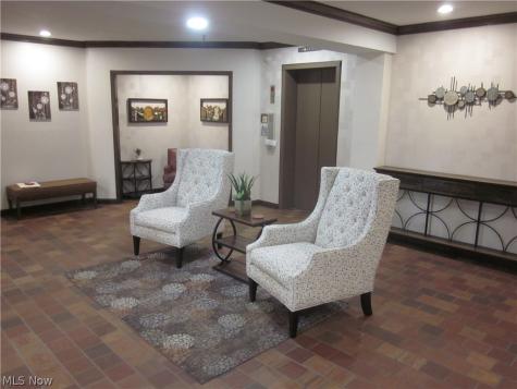 22555 Center Ridge Road Rocky River OH 44116