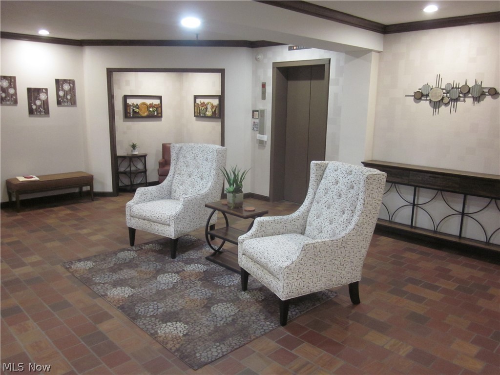 22555 Center Ridge Road Rocky River OH 44116