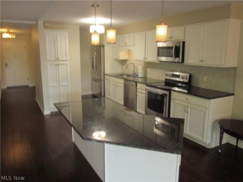22555 Center Ridge Road Rocky River OH 44116