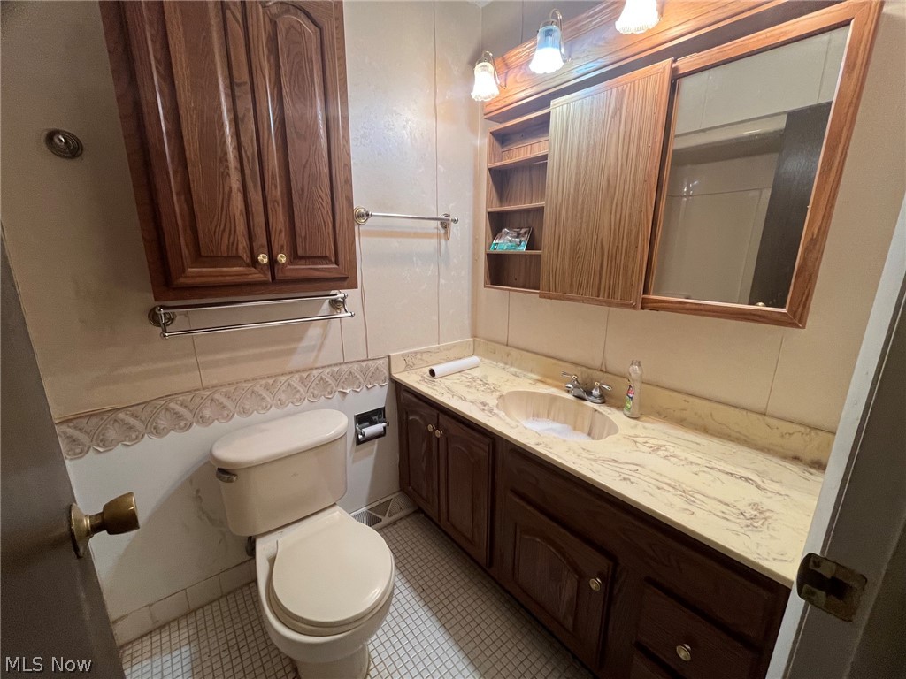 2992 Ivy Hill Circle Cortland OH 44410